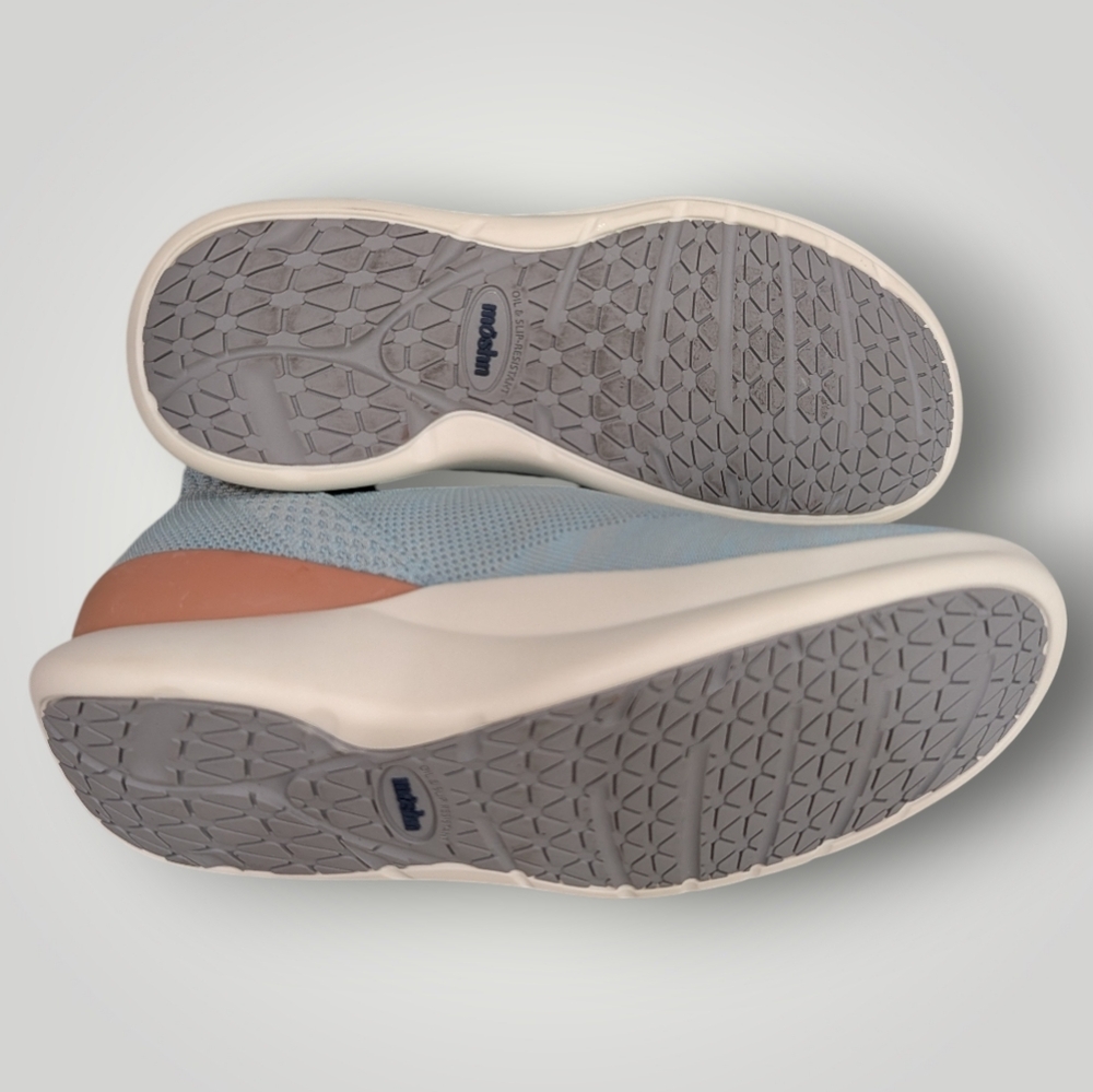 Moshn By Klogs Rise Women's Casual Slip On Sneaker - Picture 9 of 11